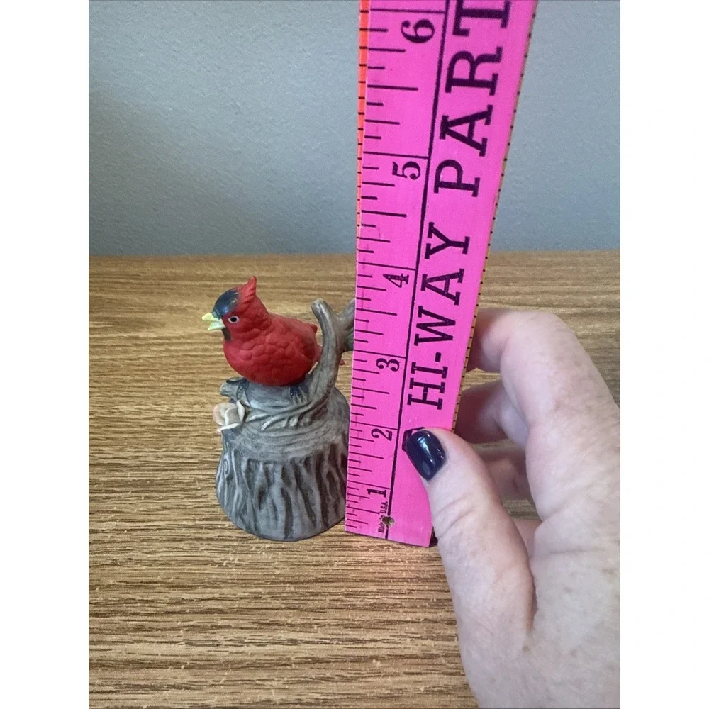 Enesco‎ Porcelain Cardinal Bell